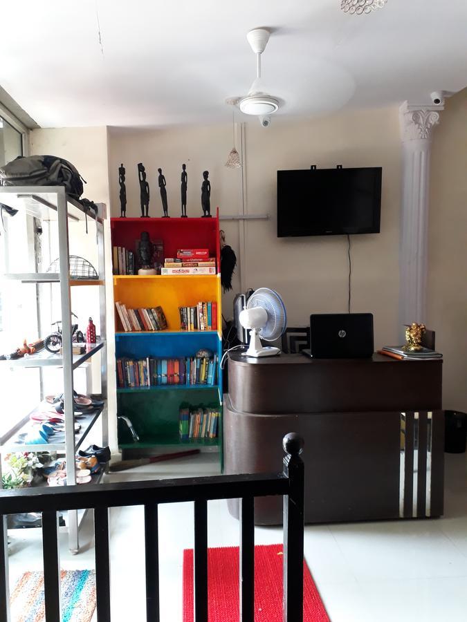 Town Hostel Mumbai - Ac Dormitory Esterno foto
