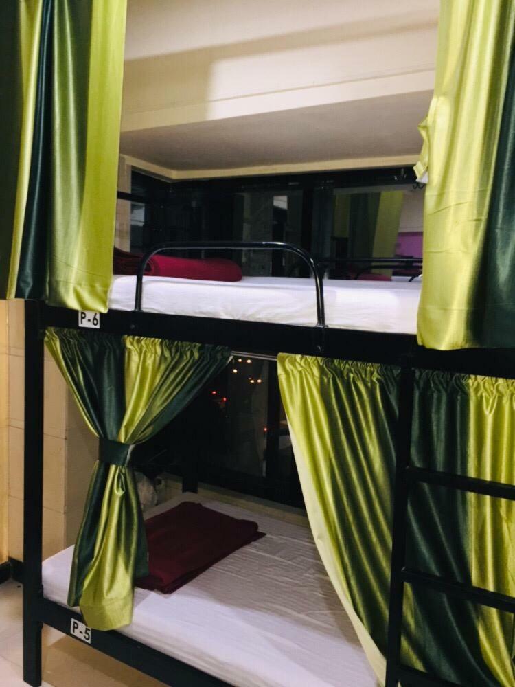 Town Hostel Mumbai - Ac Dormitory Esterno foto