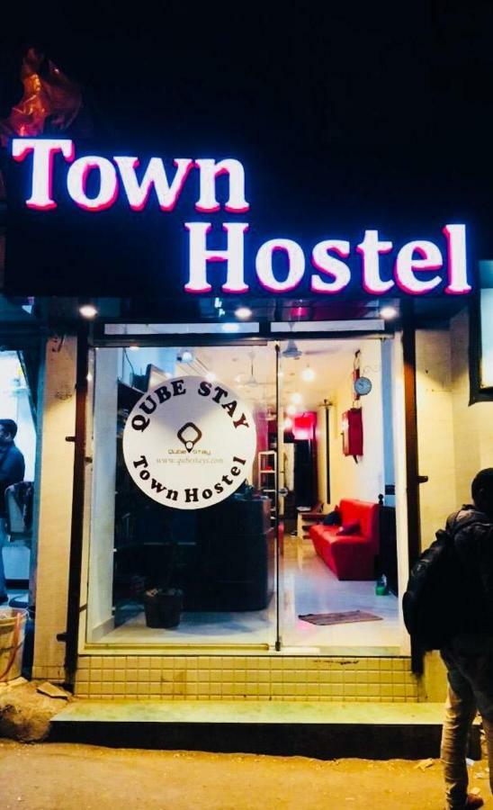Town Hostel Mumbai - Ac Dormitory Esterno foto