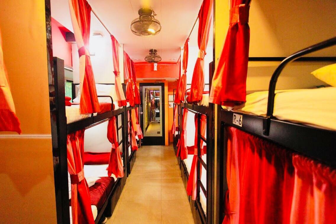 Town Hostel Mumbai - Ac Dormitory Esterno foto